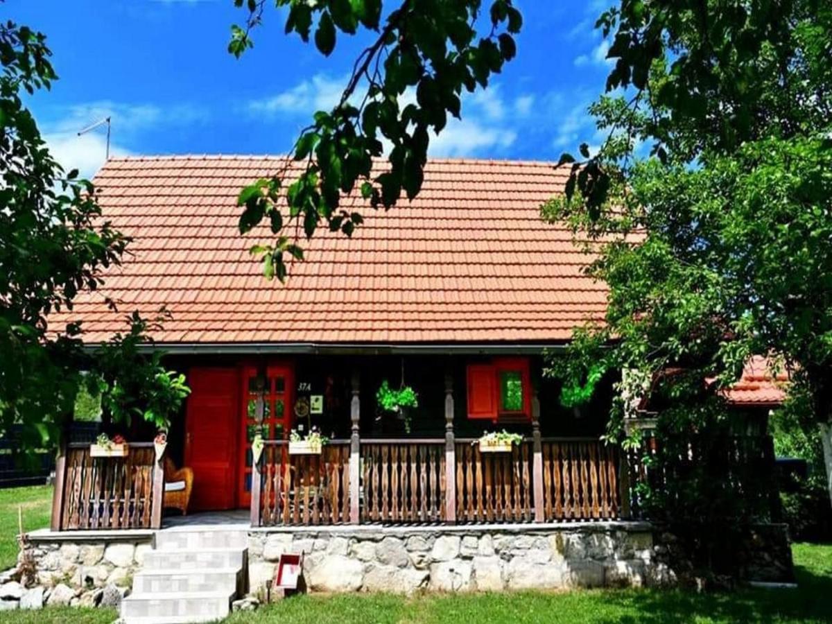 Tetina Kuca Villa Saborsko Exterior photo